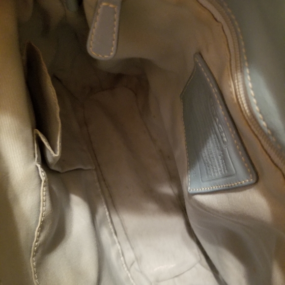 Purse - Picture 3 of 4